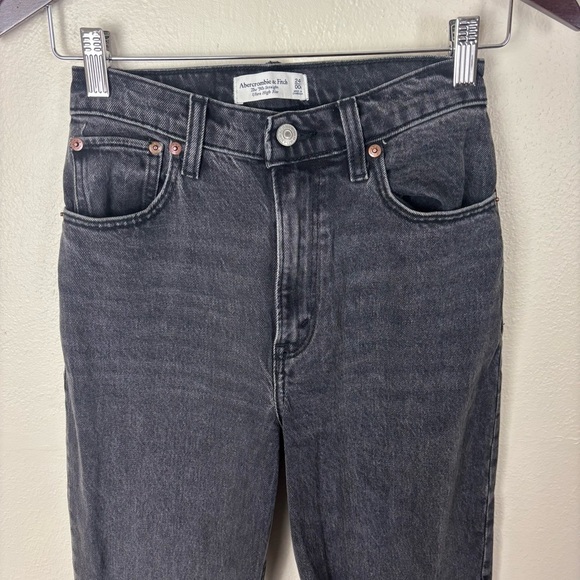 Abercrombie The 90's Relaxed Jean High Rise Curve Love In Black Women’s Sz 24 - Picture 5 of 5